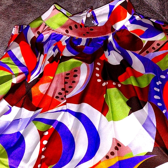 🧡💛Multi-Print Sleeveless Top blouse 💛🧡 - Picture 6 of 11